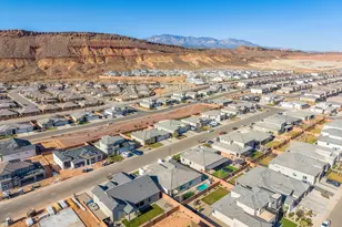 671 S Goose Creek Dr, Washington, UT 84780 - Photo 13