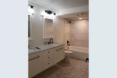 5210 S 900 St E, Murray, UT 84117 - Photo 19