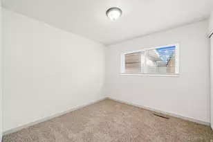5261 S 2200 W, Roy, UT 84067 - Photo 9