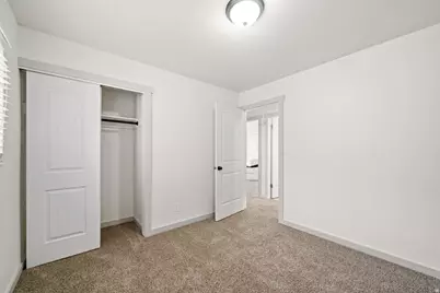 5261 S 2200 W, Roy, UT 84067 - Photo 11