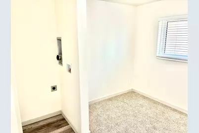 5261 S 2200 W, Roy, UT 84067 - Photo 11