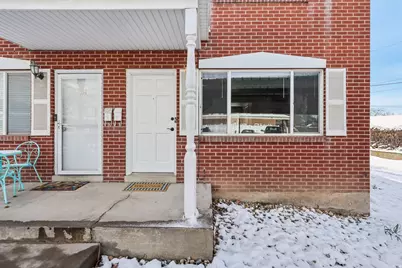 453 N 400 E #7D, Bountiful, UT 84010 - Photo 1