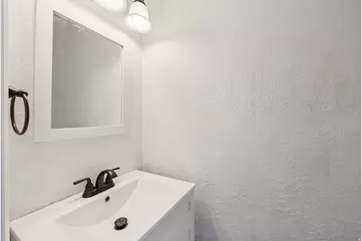 453 N 400 E #7D, Bountiful, UT 84010 - Photo 15