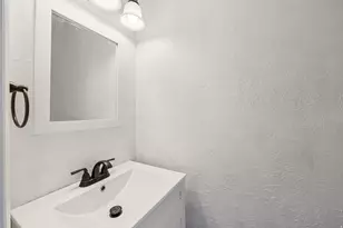 453 N 400 E, Bountiful, UT 84010 - Photo 15