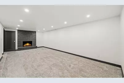 6386 N Davis St, Mountain Green, UT 84050 - Photo 15