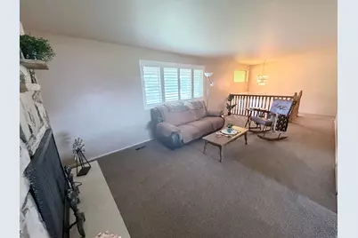 2298 W 800 N, Clinton, UT 84015 - Photo 7