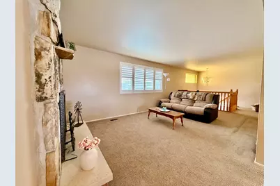 2298 W 800 N, Clinton, UT 84015 - Photo 7