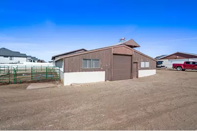 2298 W 800 N, Clinton, UT 84015 - Photo 41