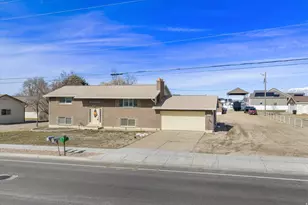 2298 W 800 N, Clinton, UT 84015 - Photo 1