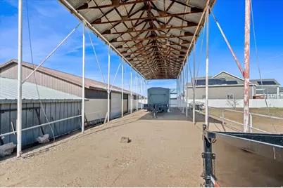 2298 W 800 N, Clinton, UT 84015 - Photo 43