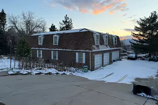 7 Rollingwood Ln, Sandy, UT 84092 - Photo 7