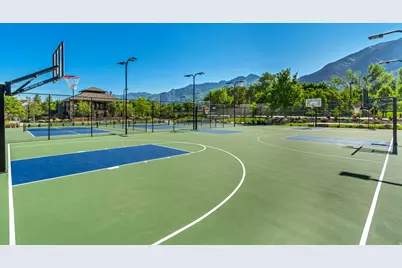 7 Rollingwood Ln, Sandy, UT 84092 - Photo 47