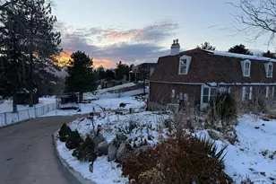 7 Rollingwood Ln, Sandy, UT 84092 - Photo 7