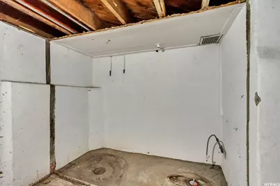 1504 S Washington Blvd E, Ogden, UT 84401 - Photo 13