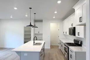 669 N Plainsman Dr, Spanish Fork, UT 84660 - Photo 5