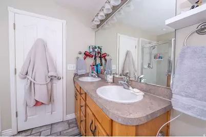 635 W 3600 S, Riverdale, UT 84405 - Photo 17