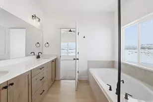 10345 N Vis Ln, Elwood, UT 84337 - Photo 27