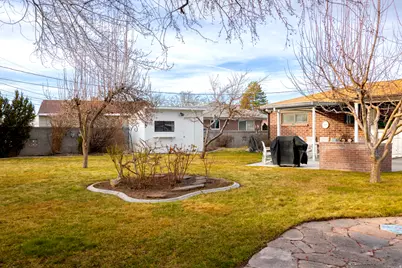669 W Auburn Dr S, Salt Lake City, UT 84123 - Photo 23