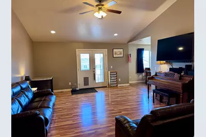 55 S 550 W W, Roosevelt, UT 84066 - Photo 11