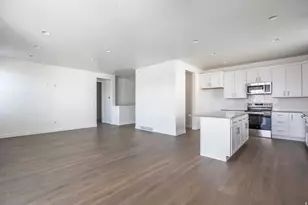 2526 N 3670 W, Lehi, UT 84048 - Photo 5