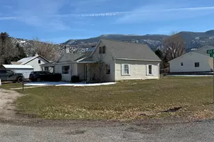 202 E 300 N, Manti, UT 84642 - Photo 3