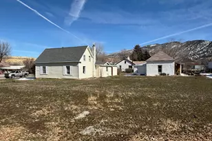 202 E 300 N, Manti, UT 84642 - Photo 5