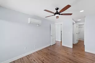 550 S 400 E, Salt Lake City, UT 84111 - Photo 15