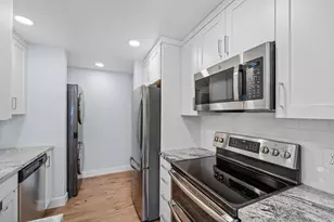 550 S 400 E, Salt Lake City, UT 84111 - Photo 11