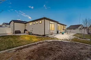 1168 W Tivoli Wy, Syracuse, UT 84075 - Photo 45