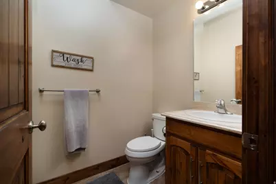 2849 W 1800 S, Vernal, UT 84078 - Photo 33