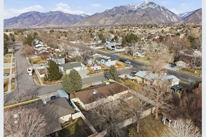 1650 E Budding Dr, Sandy, UT 84092 - Photo 45