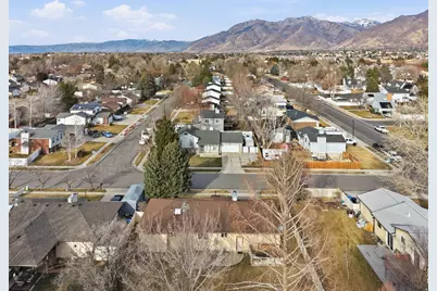 1650 E Budding Dr, Sandy, UT 84092 - Photo 19
