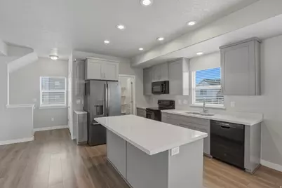 5377 W Mount Gibbs Pl #410, Herriman, UT 84096 - Photo 11