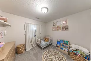 292 W 680 N, Centerville, UT 84014 - Photo 23