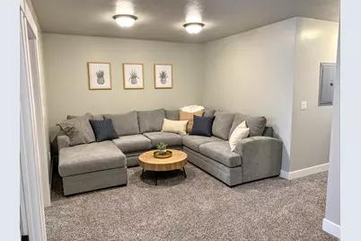 150 W Seasons Ln #4, Garden City, UT 84028 - Photo 7