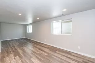 2542 S 2200 W, West Haven, UT 84401 - Photo 29