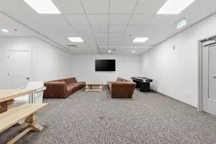 2085 N Main St, Sunset, UT 84015 - Photo 9