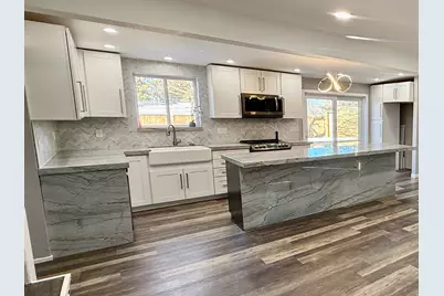 6784 S 1530 E, Cottonwood Heights, UT 84121 - Photo 5