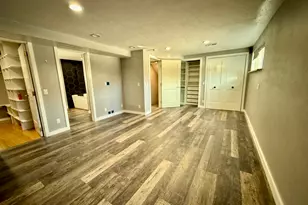 6784 S 1530 E, Cottonwood Heights, UT 84121 - Photo 17