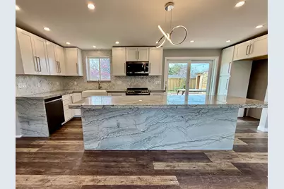 6784 S 1530 E, Cottonwood Heights, UT 84121 - Photo 7