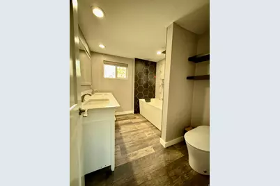 6784 S 1530 E, Cottonwood Heights, UT 84121 - Photo 21