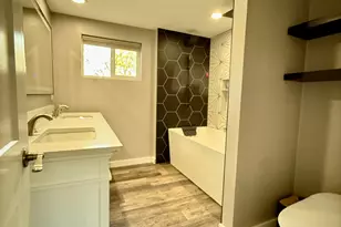 6784 S 1530 E, Cottonwood Heights, UT 84121 - Photo 21