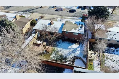 6784 S 1530 E, Cottonwood Heights, UT 84121 - Photo 43