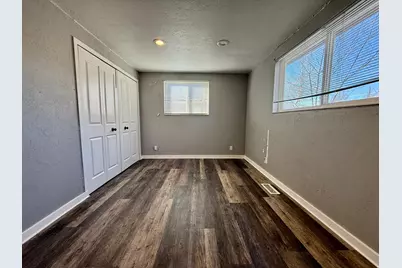 6784 S 1530 E, Cottonwood Heights, UT 84121 - Photo 27