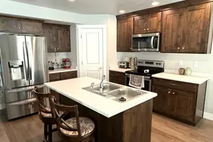 969 N Apple Seed Ln, Santaquin, UT 84655 - Photo 3