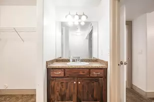 8278 S Resaca Dr, Sandy, UT 84070 - Photo 15