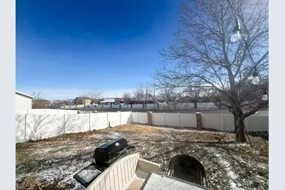 8519 S 6430 W, West Jordan, UT 84081 - Photo 23