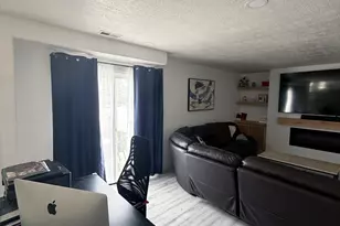 8519 S 6430 W, West Jordan, UT 84081 - Photo 7