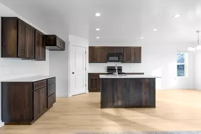 2777 S 3300 E #19, Spanish Fork, UT 84660 - Photo 3