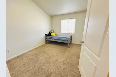 264 E Rockingham Ct S, Salt Lake City, UT 84115 - Photo 27